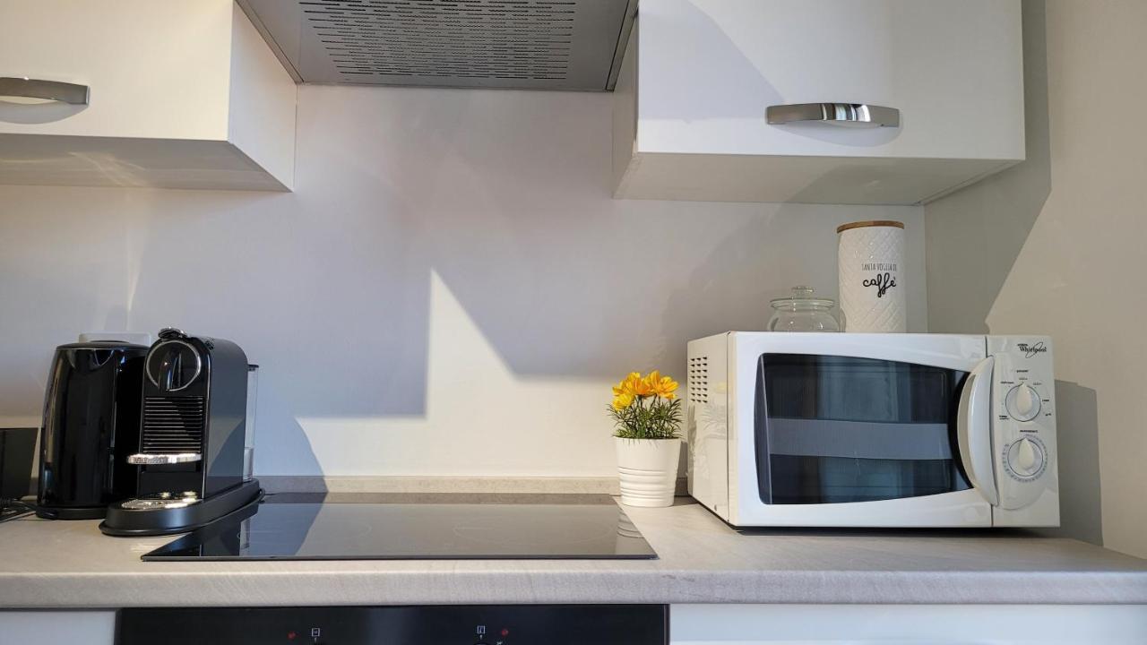 Milano City Apartments - Stylish House Free Wifi-Parking-Airport 외부 사진