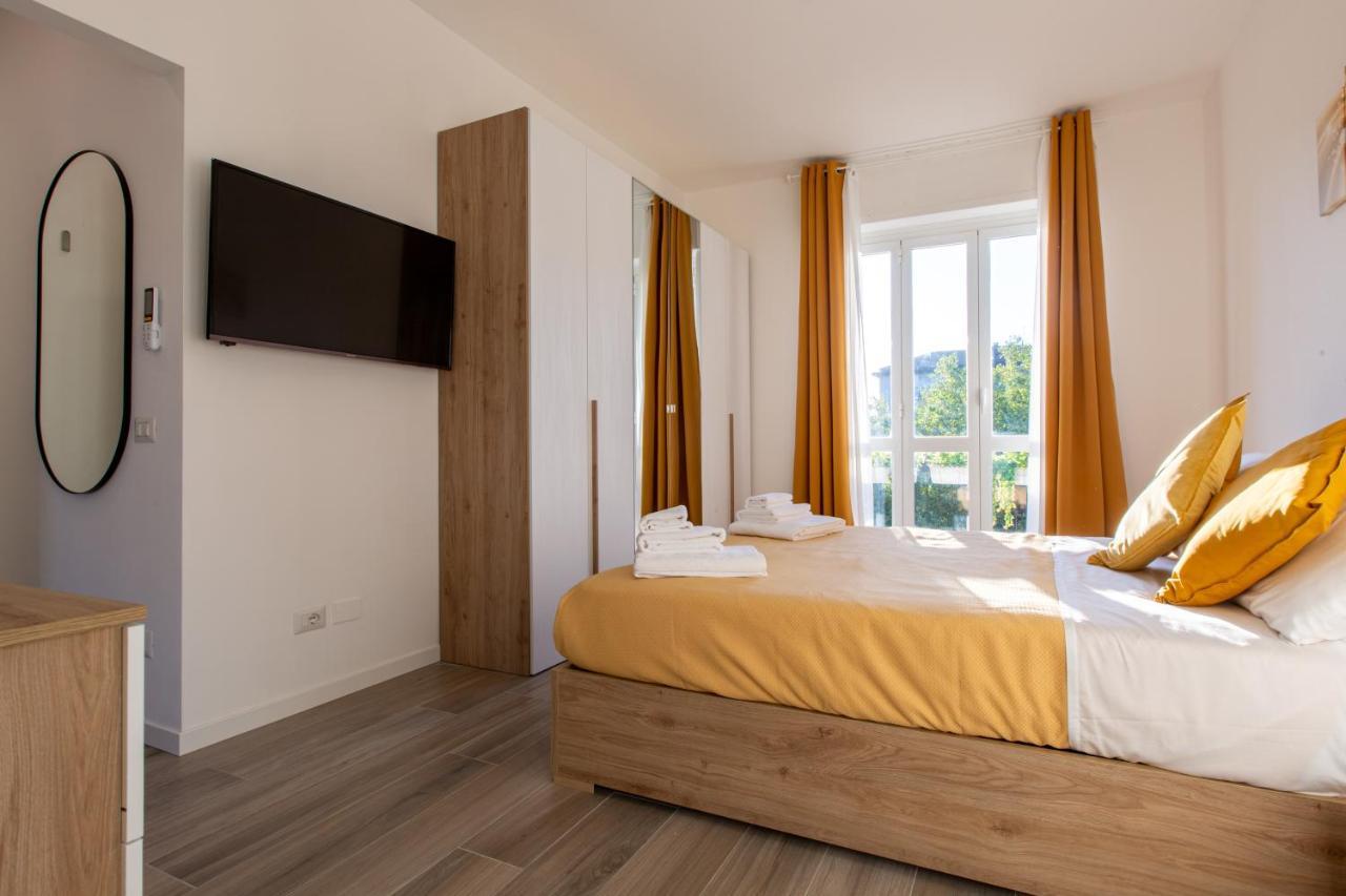Milano City Apartments - Stylish House Free Wifi-Parking-Airport 외부 사진