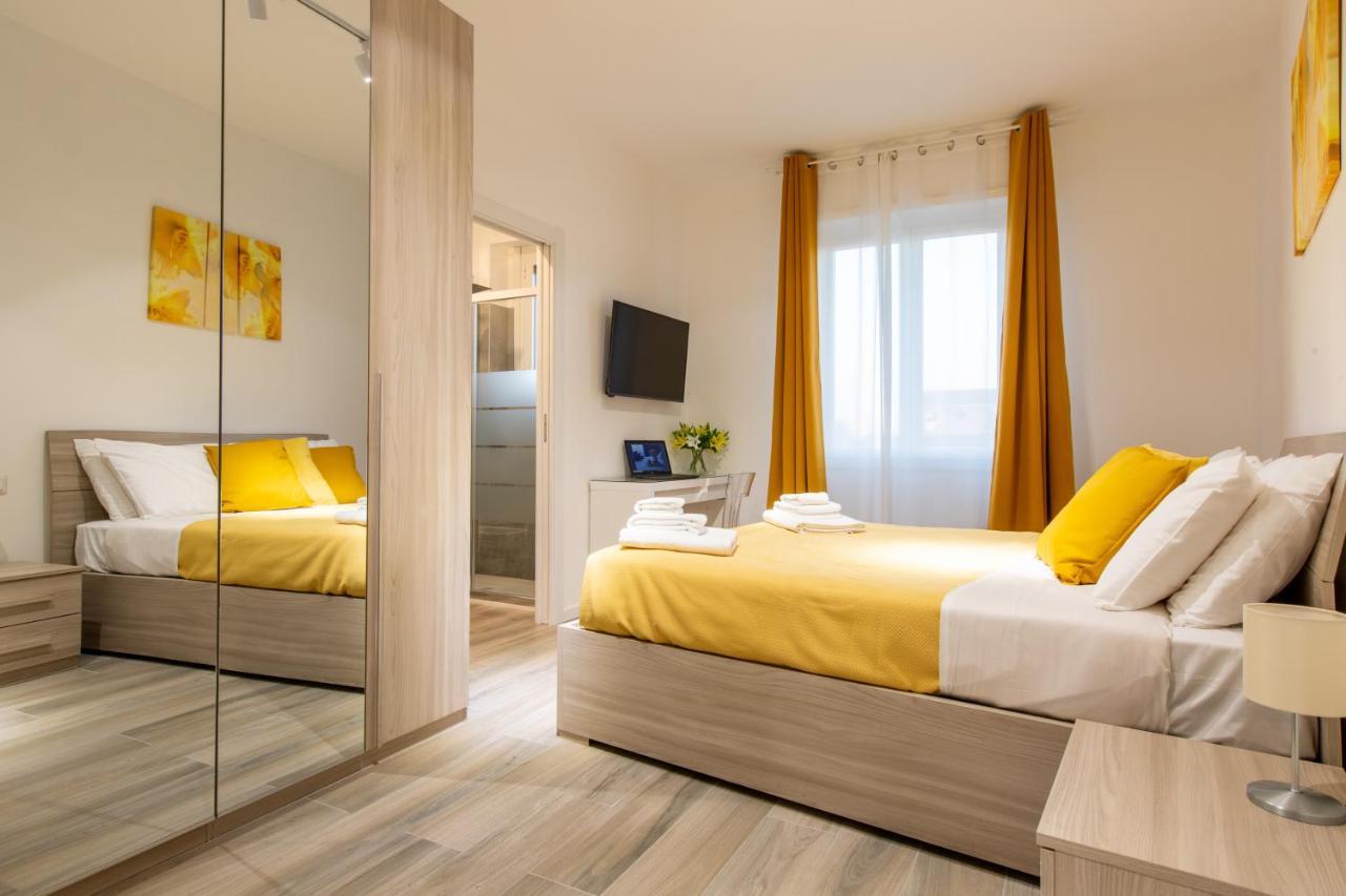 Milano City Apartments - Stylish House Free Wifi-Parking-Airport 외부 사진