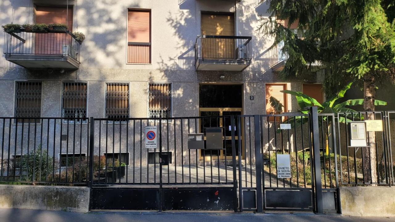 Milano City Apartments - Stylish House Free Wifi-Parking-Airport 외부 사진